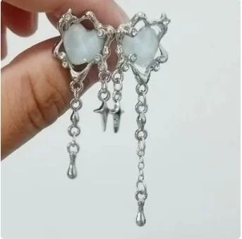 Y2K Heart Earrings